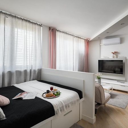 Air-Conditioned Premium Loft Warsaw Skyline Only 900 M To Central Station 外观 照片